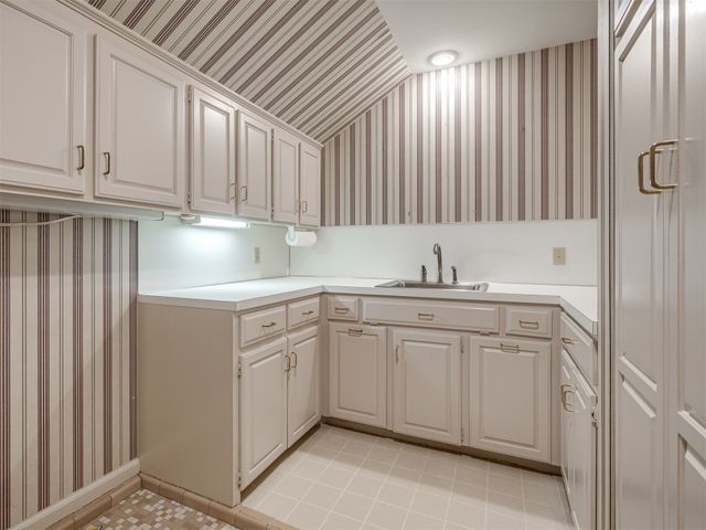 11475 S Yale Avenue, Tulsa, OK 74137