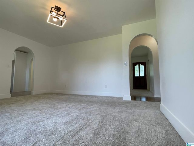 1003 LAY DAM ROAD, Clanton, AL 35045