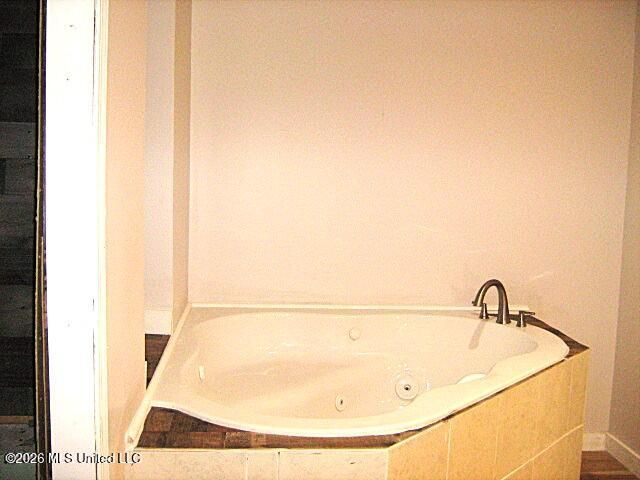 3630 Debbie Lane, Olive Branch, MS 38654