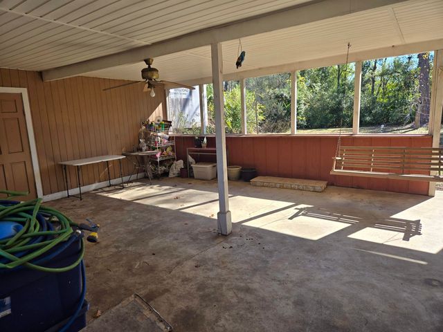 1946 N US 221, Perry, FL 32347