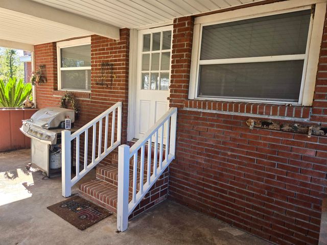 1946 N US 221, Perry, FL 32347