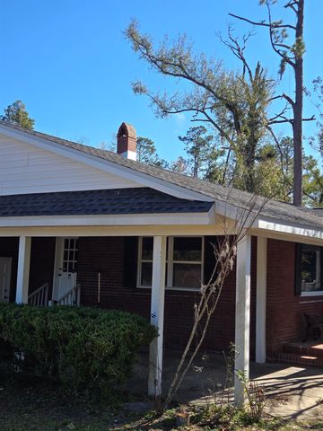 1946 N US 221, Perry, FL 32347