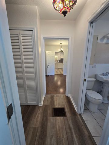 1946 N US 221, Perry, FL 32347