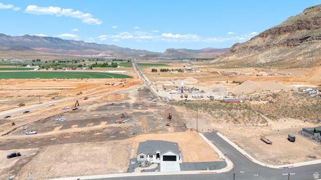 980 W ROCK VIEW DR, Hurricane, UT 84737