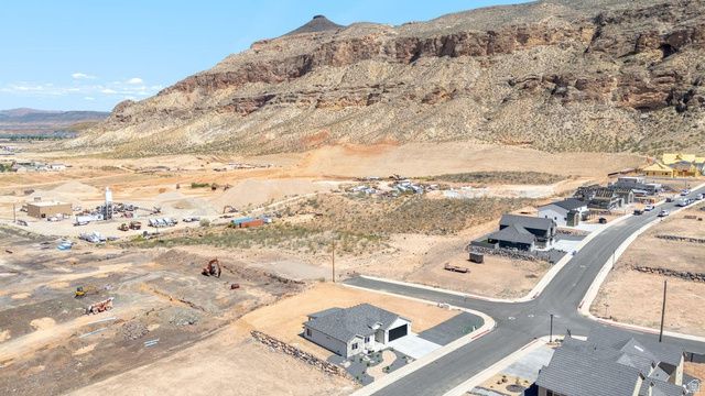 980 W ROCK VIEW DR, Hurricane, UT 84737