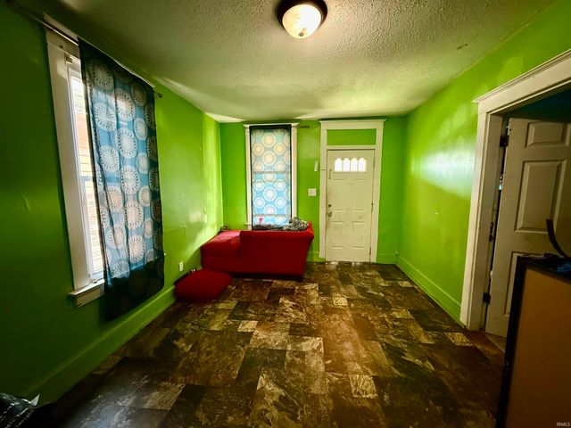 1308 N Garvin Street, Evansville, IN 47711