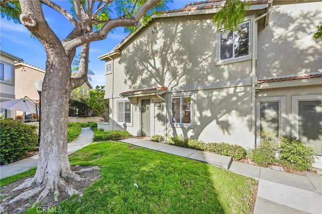 422 N Bloomberry C, Orange, CA 92869