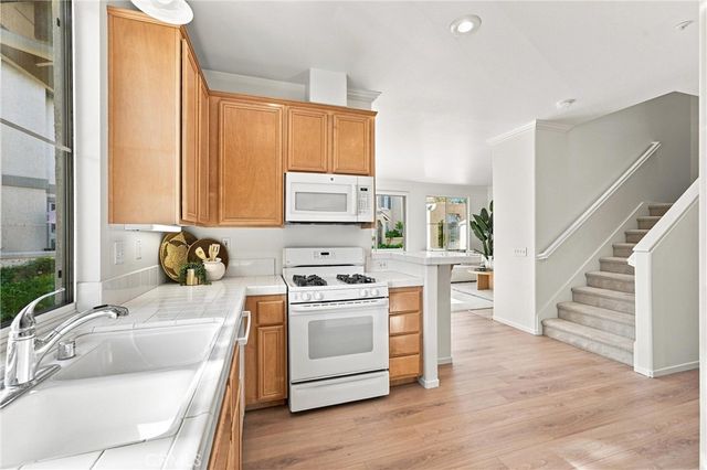 422 N Bloomberry C, Orange, CA 92869