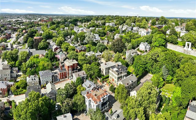 122 Benefit Street, Providence, RI 02903