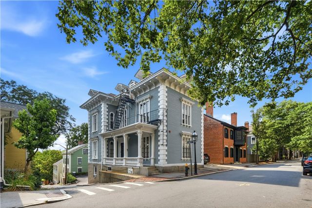 122 Benefit Street, Providence, RI 02903