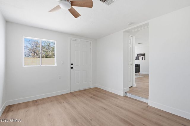 1416 W 6TH Drive, Mesa, AZ 85202