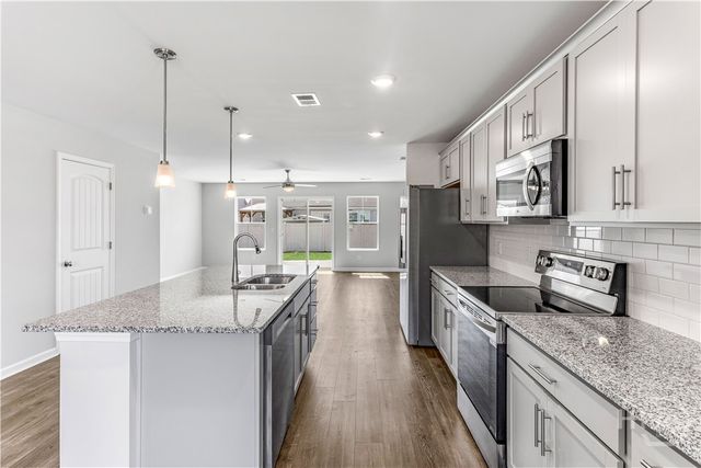 203 Hasty Point Road, Port Wentworth, GA 31407