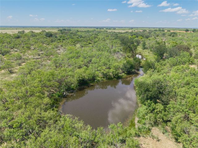 7600 County Road 200, Brownwood, TX 76801