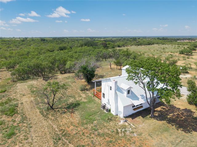 7600 County Road 200, Brownwood, TX 76801