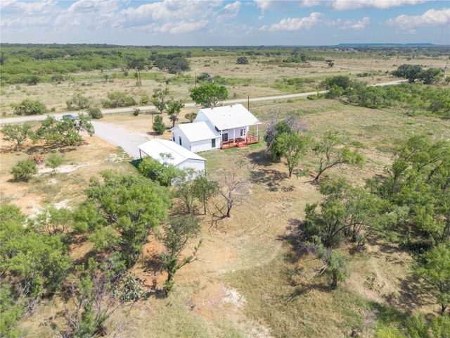 7600 County Road 200, Brownwood, TX 76801