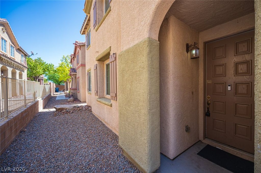 9830 Hanover Grove Avenue, Las Vegas, NV 89148 — photo 3