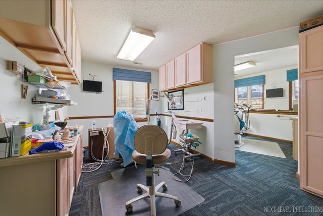 2000 Larkin Avenue 103, Elgin, IL 60123