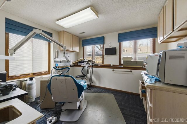 2000 Larkin Avenue 103, Elgin, IL 60123