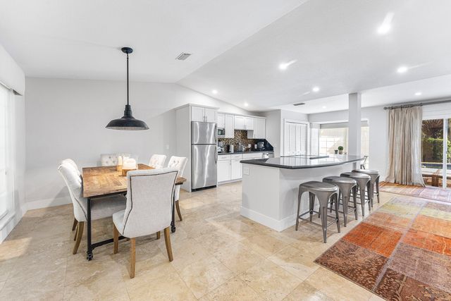 2312 Las Casitas Drive, Wellington, FL 33414