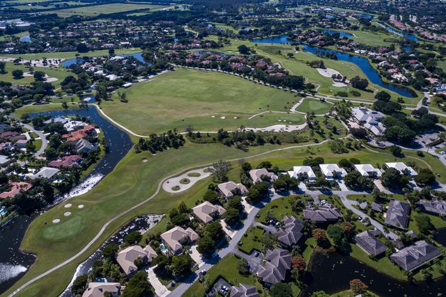 2312 Las Casitas Drive, Wellington, FL 33414