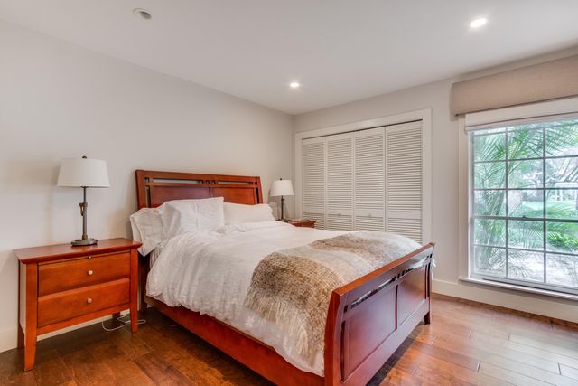2312 Las Casitas Drive, Wellington, FL 33414