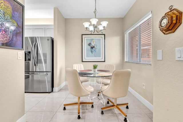 7735 Yardley Drive 406, Tamarac, FL 33321
