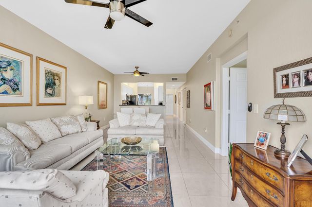 7735 Yardley Drive 406, Tamarac, FL 33321