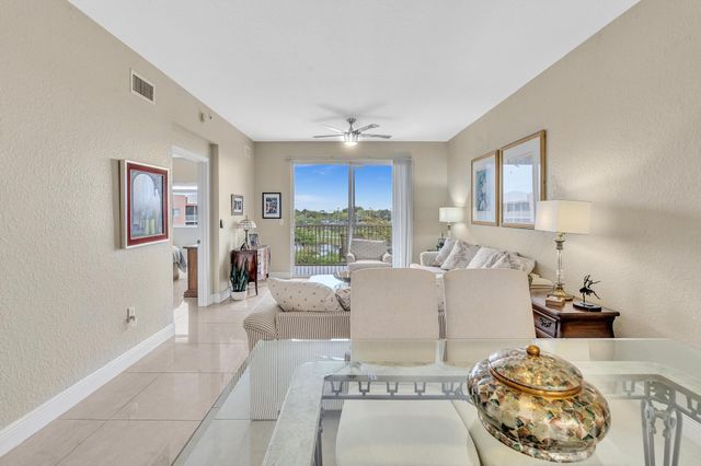 7735 Yardley Drive 406, Tamarac, FL 33321