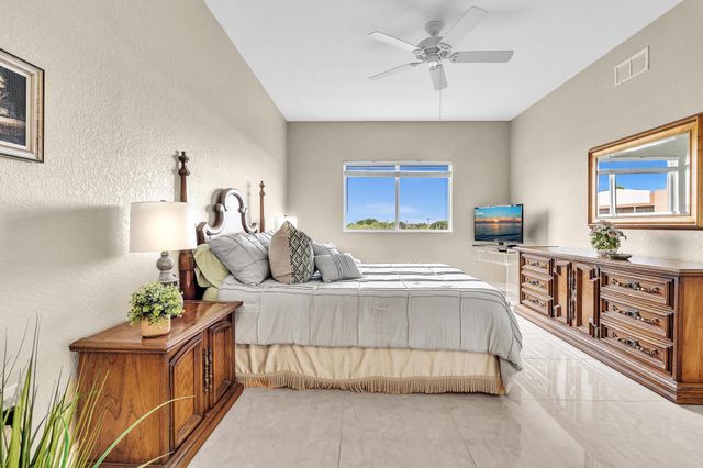 7735 Yardley Drive 406, Tamarac, FL 33321