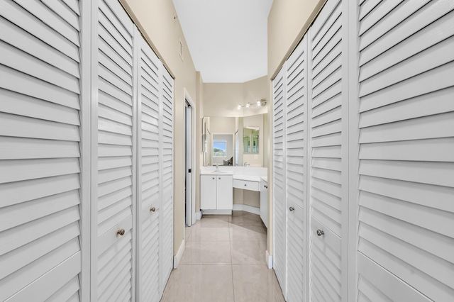 7735 Yardley Drive 406, Tamarac, FL 33321