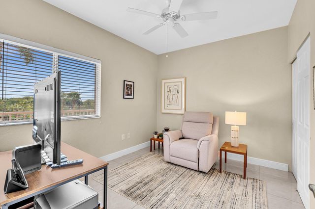 7735 Yardley Drive 406, Tamarac, FL 33321