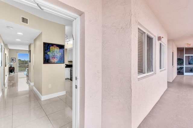 7735 Yardley Drive 406, Tamarac, FL 33321