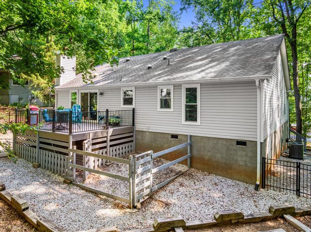 1303 S Arrowhead Dr Drive, Westminster, SC 29693