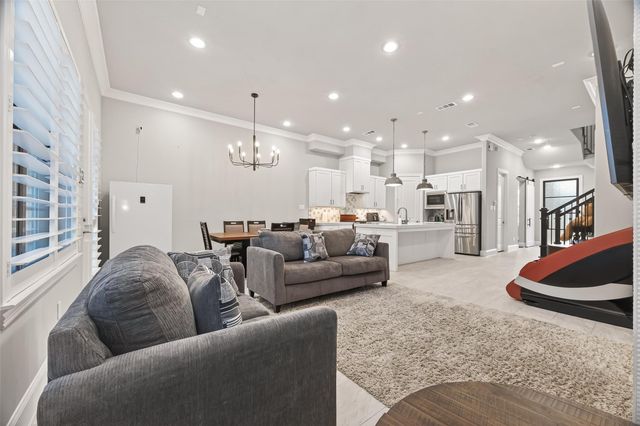 2435 Prairie Hollow Lane, Houston, TX 77077