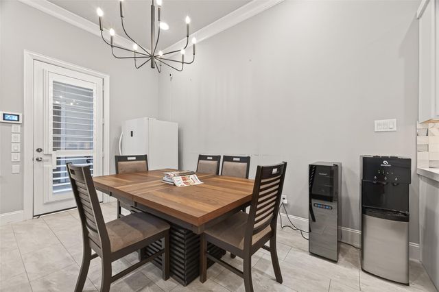 2435 Prairie Hollow Lane, Houston, TX 77077