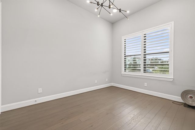 2435 Prairie Hollow Lane, Houston, TX 77077