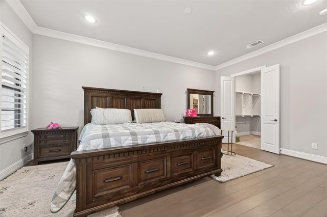 2435 Prairie Hollow Lane, Houston, TX 77077