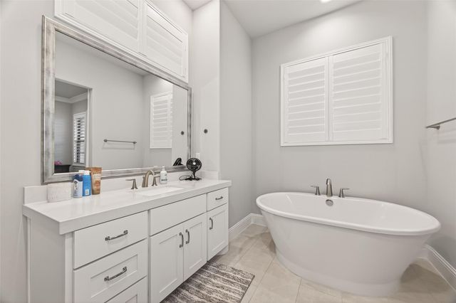 2435 Prairie Hollow Lane, Houston, TX 77077