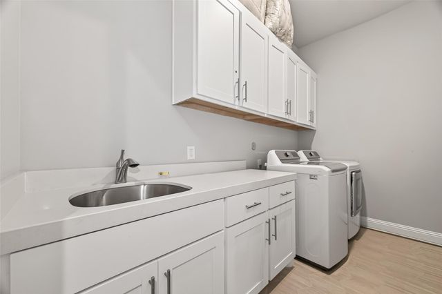 2435 Prairie Hollow Lane, Houston, TX 77077