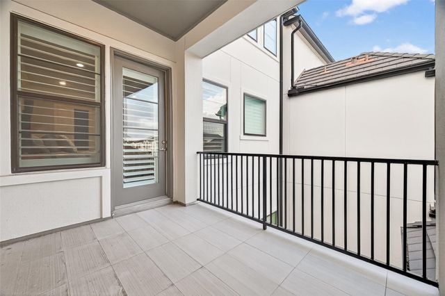 2435 Prairie Hollow Lane, Houston, TX 77077