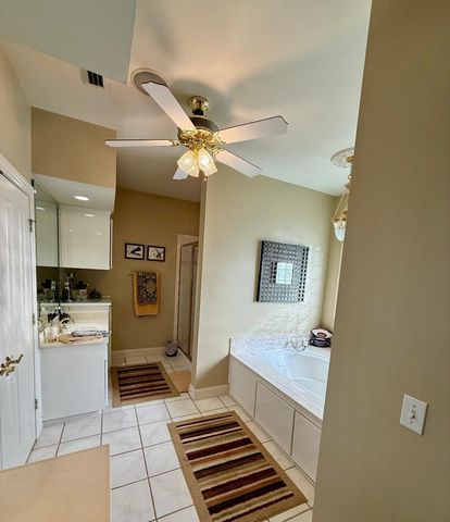 102 Hidden Pine Pl, Dothan, AL 36305