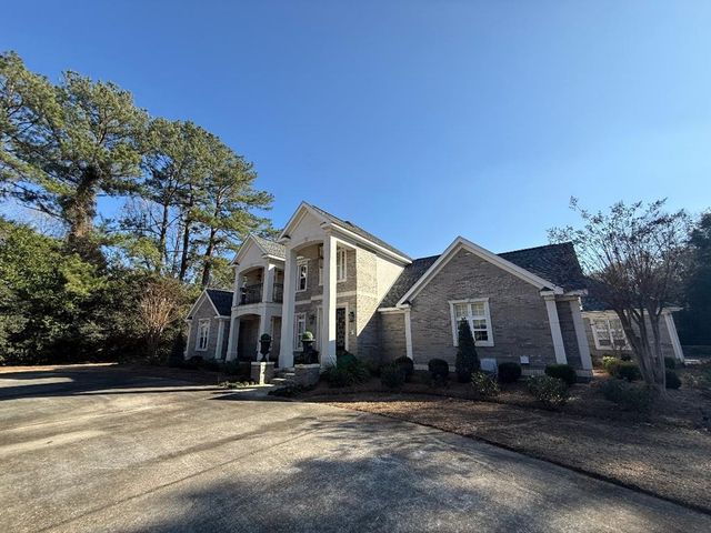 102 Hidden Pine Pl, Dothan, AL 36305