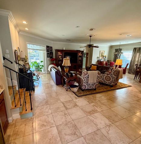 102 Hidden Pine Pl, Dothan, AL 36305