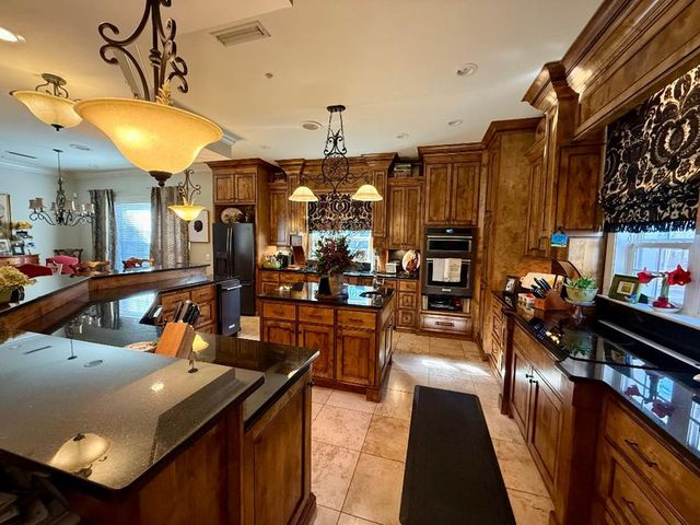 102 Hidden Pine Pl, Dothan, AL 36305