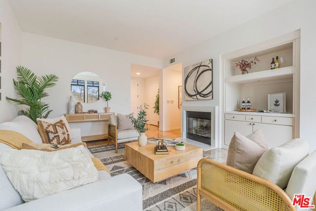 5625 W Crescent Park 335, Playa Vista, CA 90094