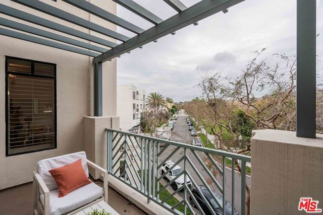 5625 W Crescent Park 335, Playa Vista, CA 90094