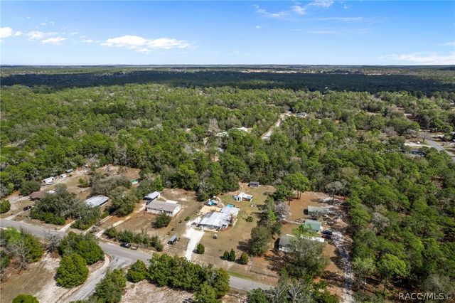 2901 S Pine Ridge Avenue, Homosassa, FL 34448