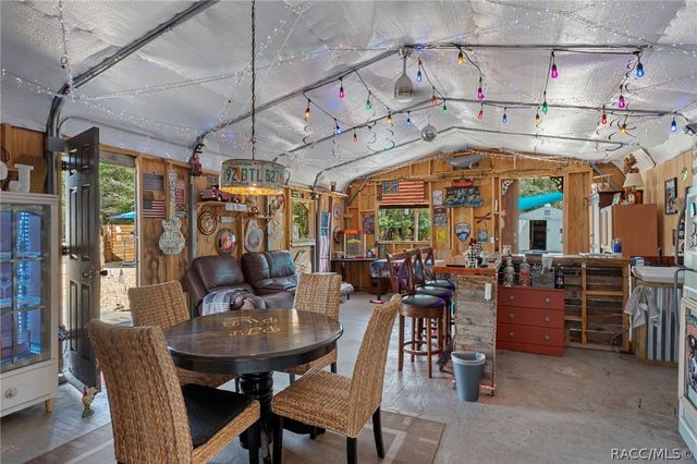 2901 S Pine Ridge Avenue, Homosassa, FL 34448