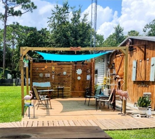 2901 S Pine Ridge Avenue, Homosassa, FL 34448