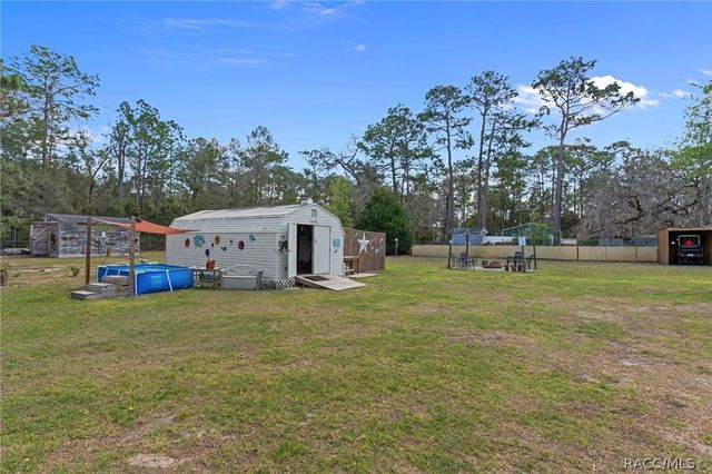 2901 S Pine Ridge Avenue, Homosassa, FL 34448